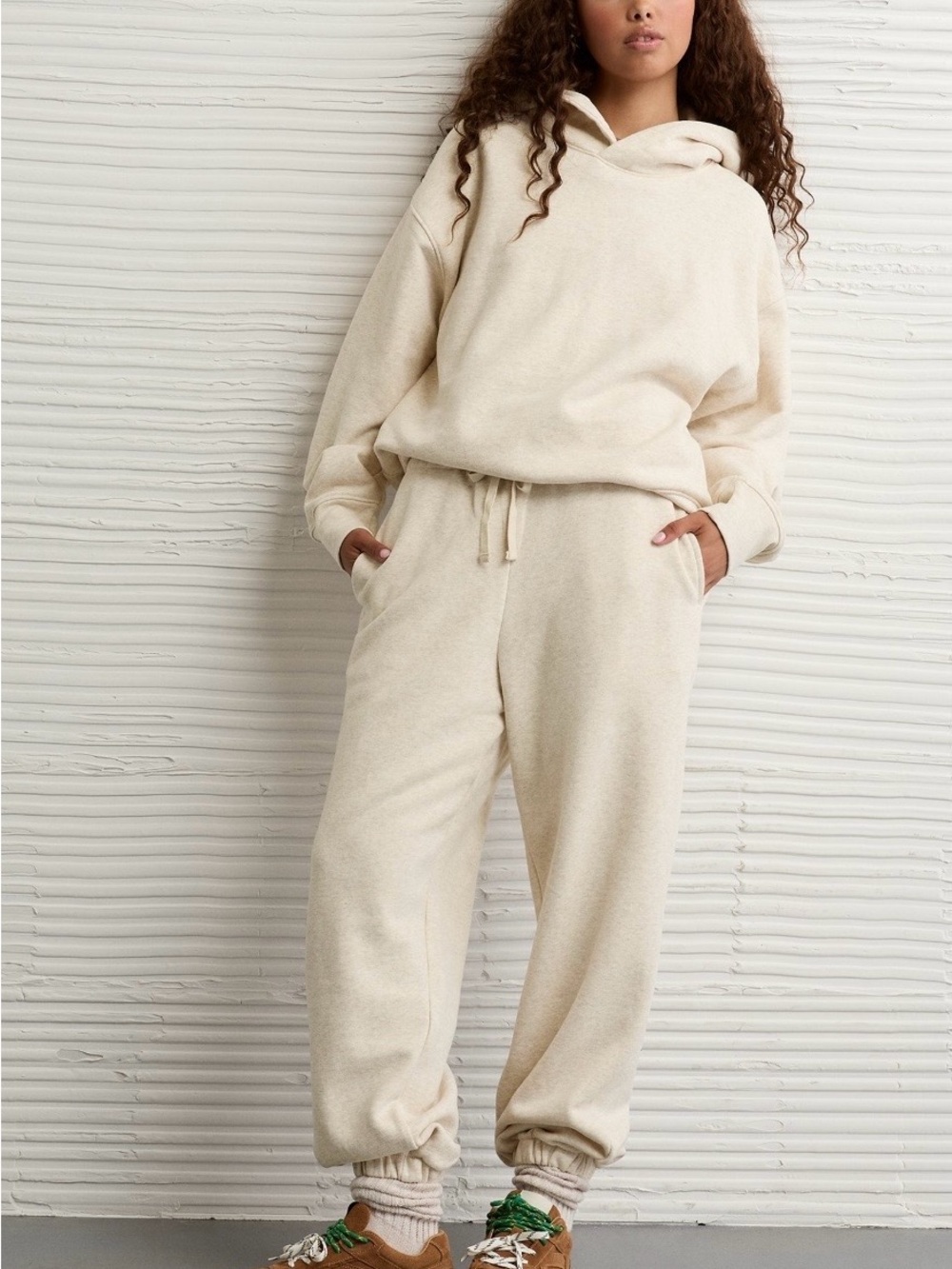 American Eagle Outfitters Cream Joggers